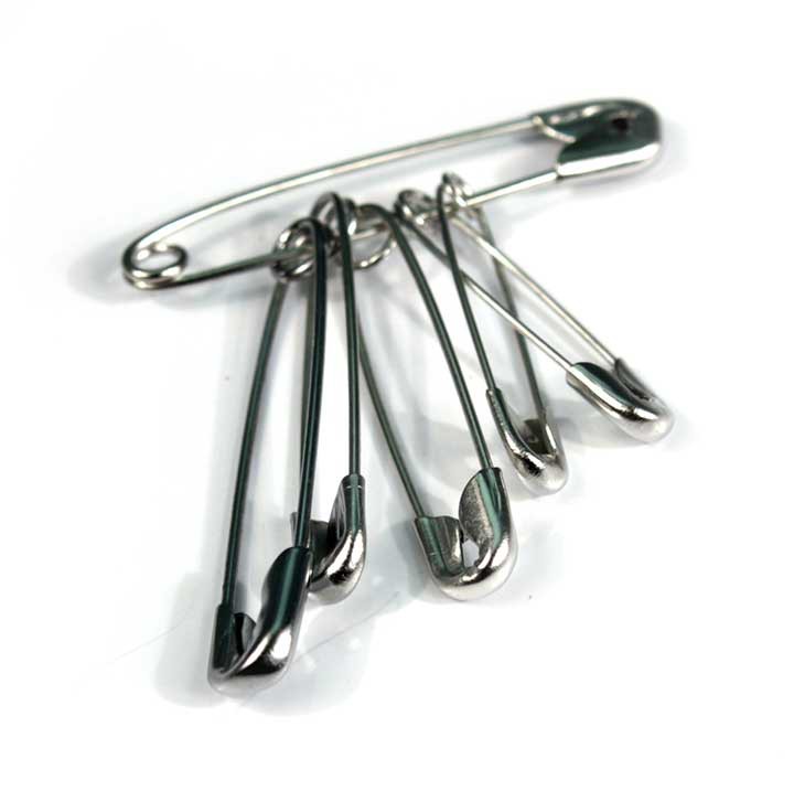 SAFETY PINS- PACK OF 6