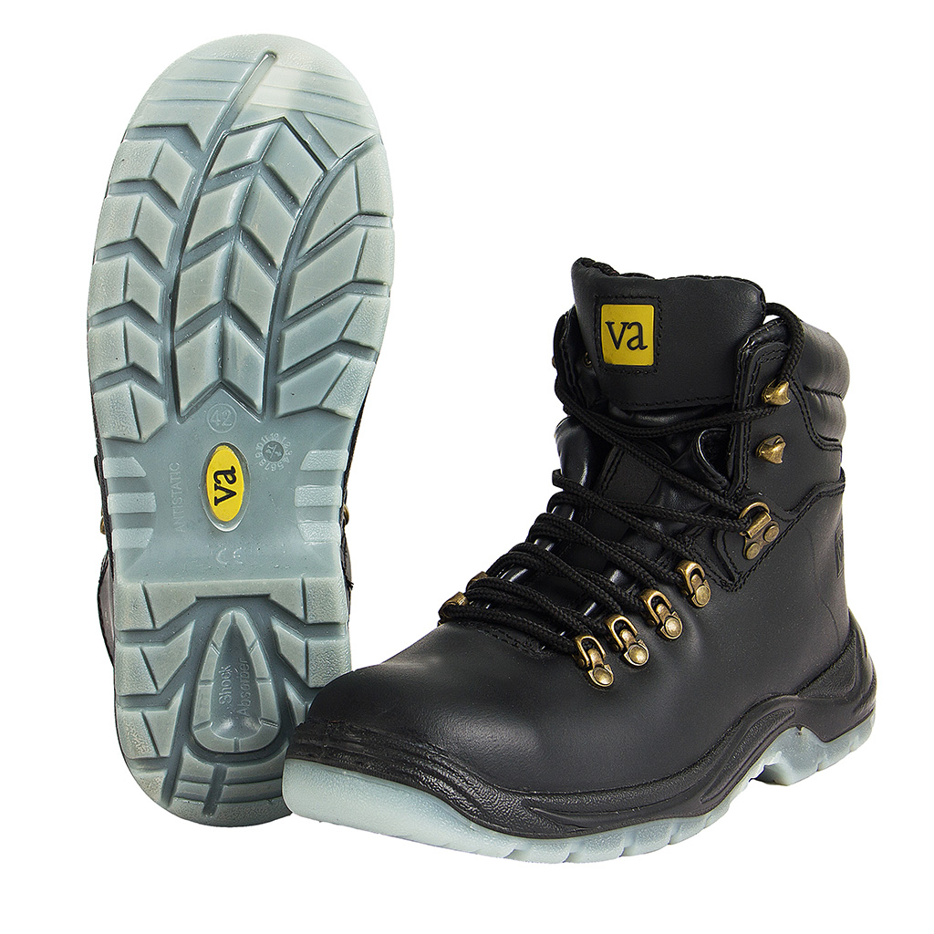 Cougar safety outlet boots